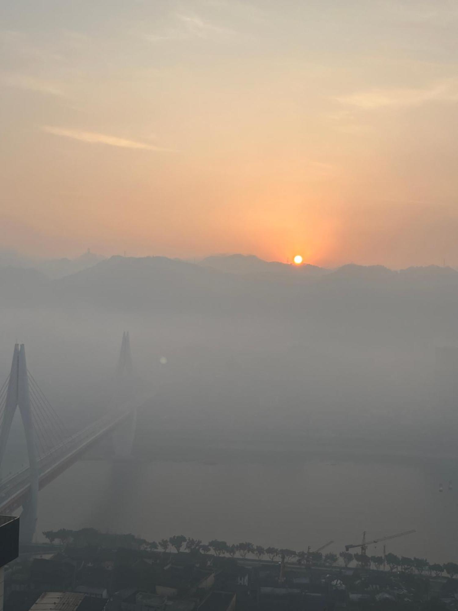 Yunqi River View Terrace Hotel Чунцін Екстер'єр фото